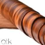 Rolled Crinkle Leather Quebracho with glossy finish