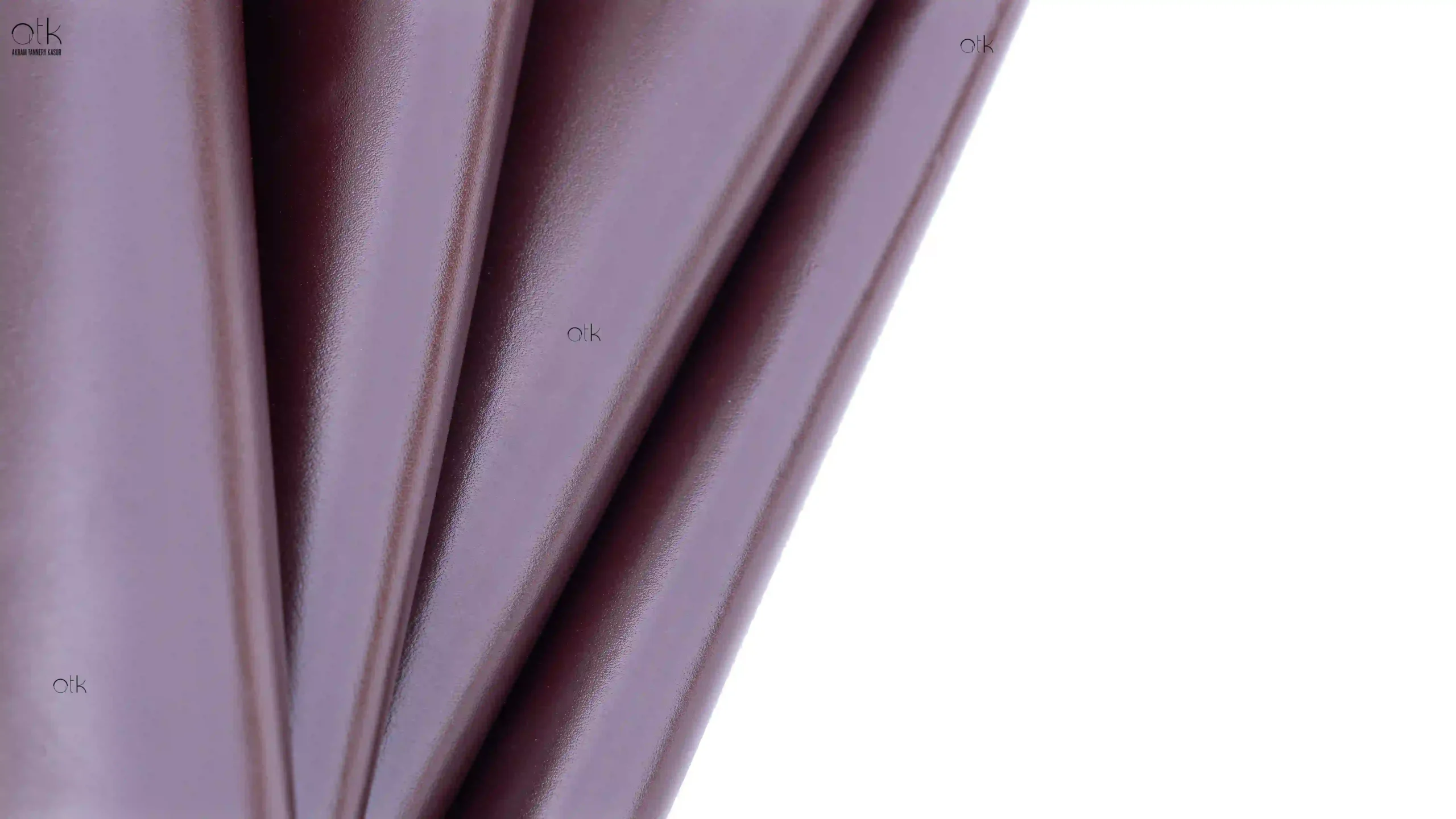 Mahroon Glaze Leather - Akram Tannery Kasur