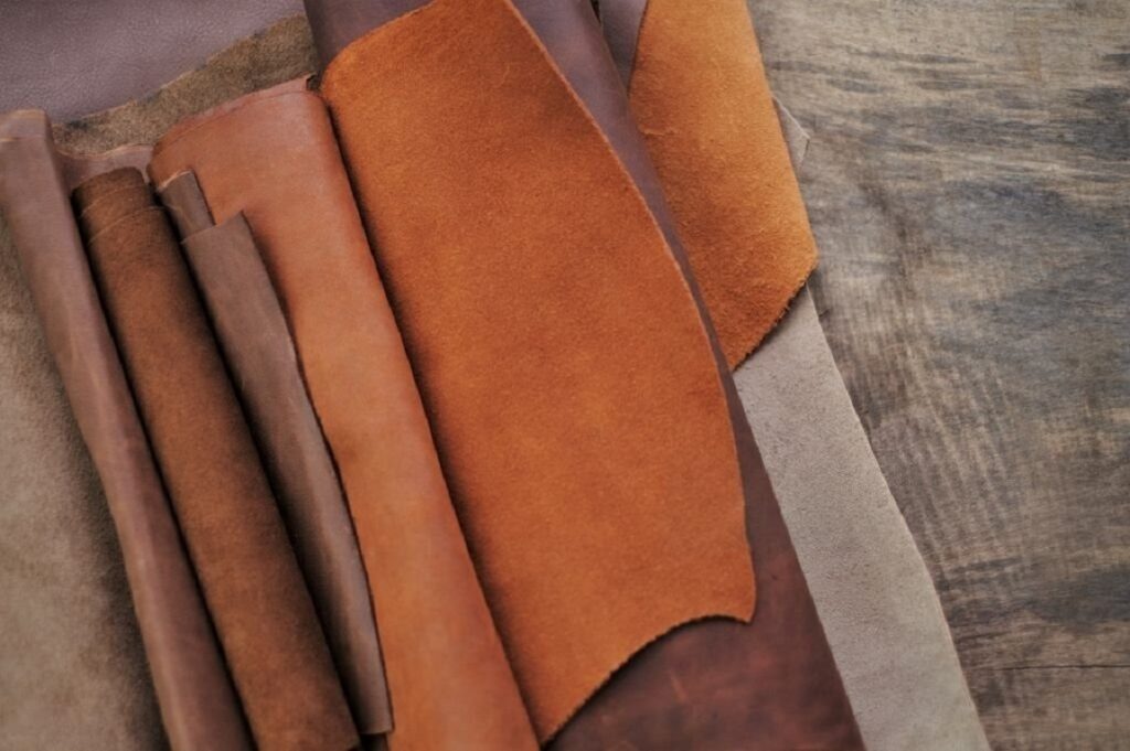What Is Crust Leather and Why It’s in Demand in 2025